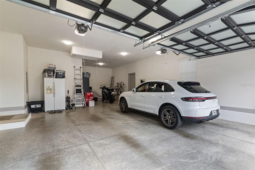 3-CAR GARAGE