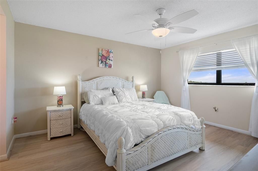 Master bedroom with direct waterfront view