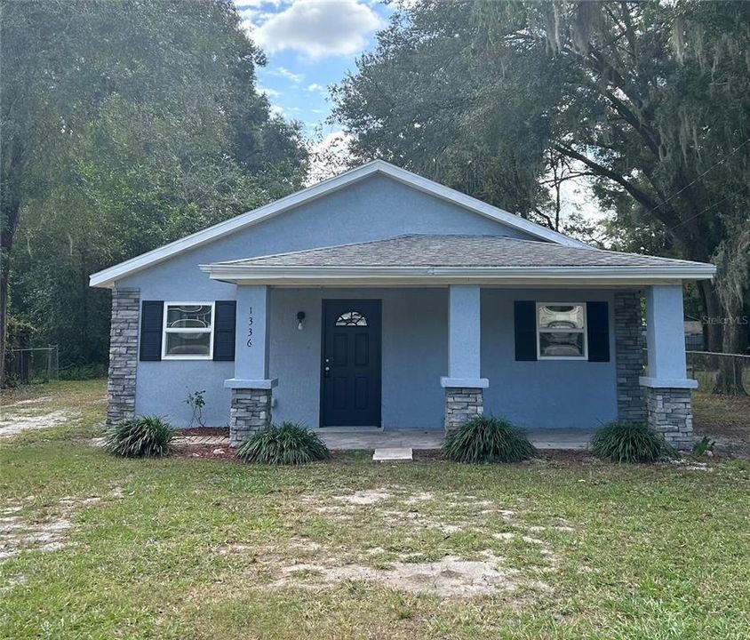 For Sale: $230,000 (3 beds, 2 baths, 1625 Square Feet)