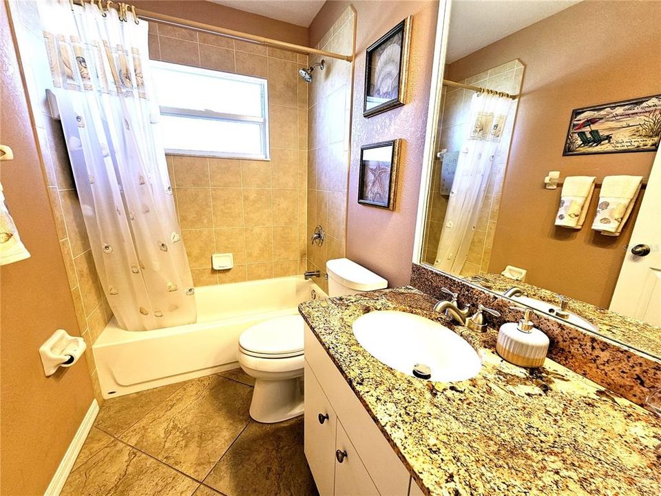 Guest bath-tub & shower