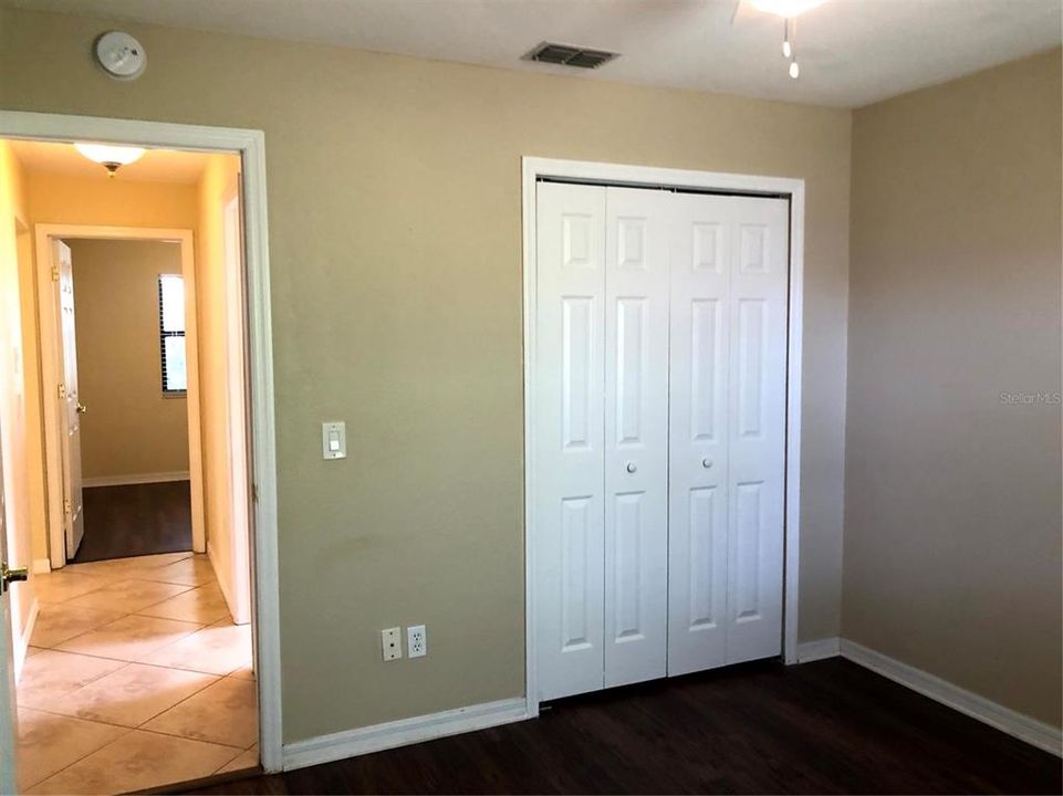 For Sale: $324,900 (3 beds, 2 baths, 1265 Square Feet)