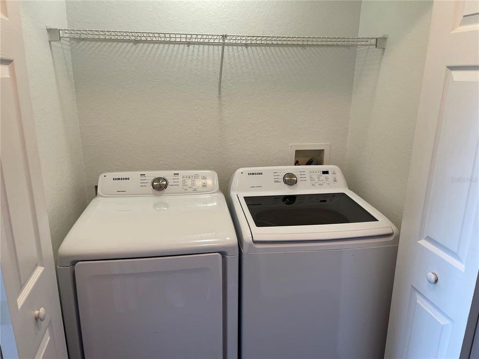 For Rent: $1,400 (1 beds, 1 baths, 772 Square Feet)