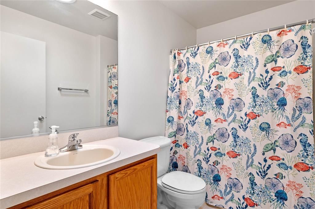 For Sale: $277,500 (2 beds, 2 baths, 1160 Square Feet)