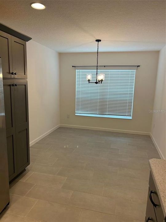 For Rent: $2,700 (3 beds, 2 baths, 1591 Square Feet)