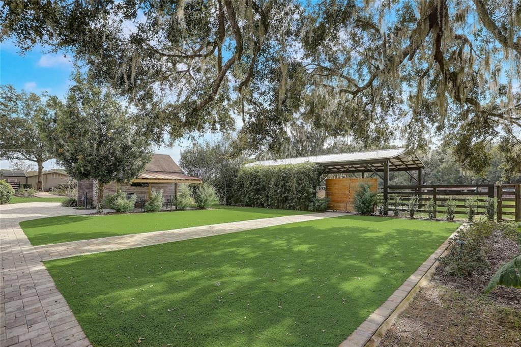 Side yard of the venue, perfect for cocktail hour or outdoor entertaining during reception