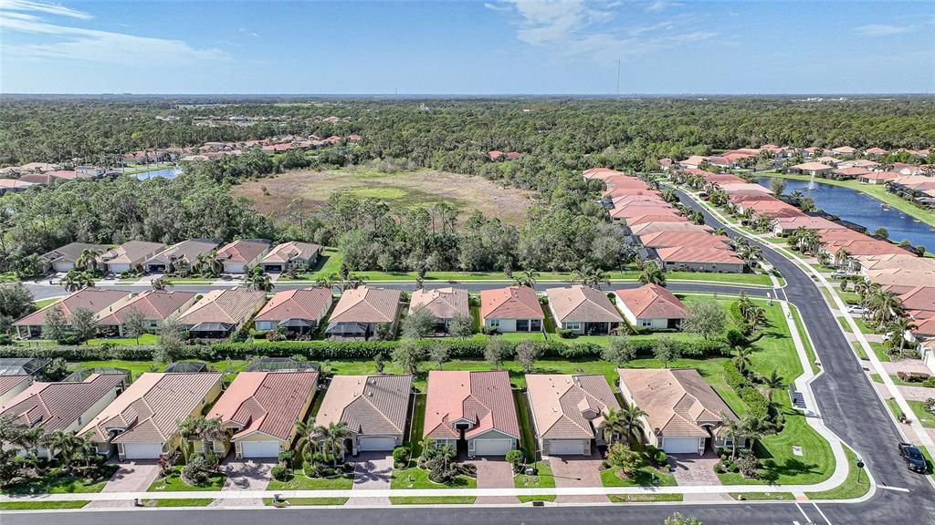 For Sale: $514,000 (3 beds, 2 baths, 1984 Square Feet)