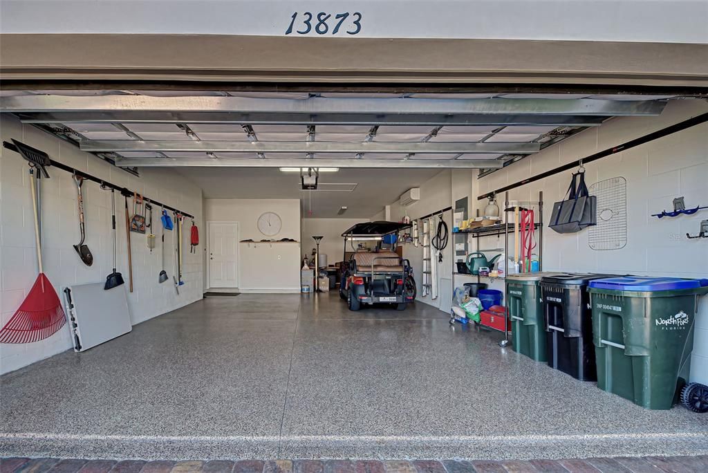 Oversize Garage