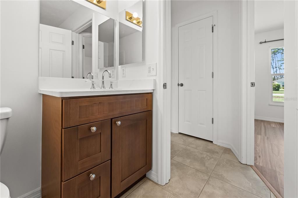 MAIN BATHROOM HAS A LINEN CLOSET