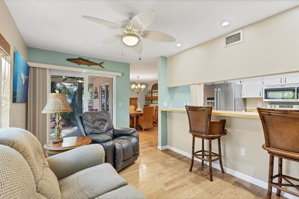 Family room, breakfast bar