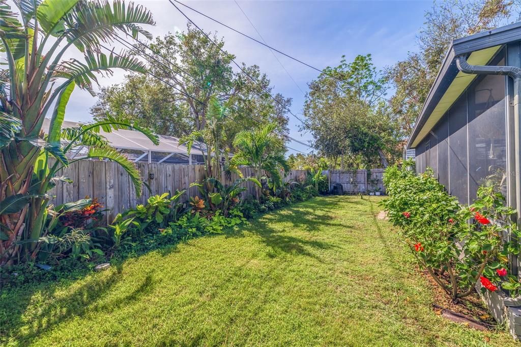 For Sale: $985,000 (3 beds, 3 baths, 2403 Square Feet)