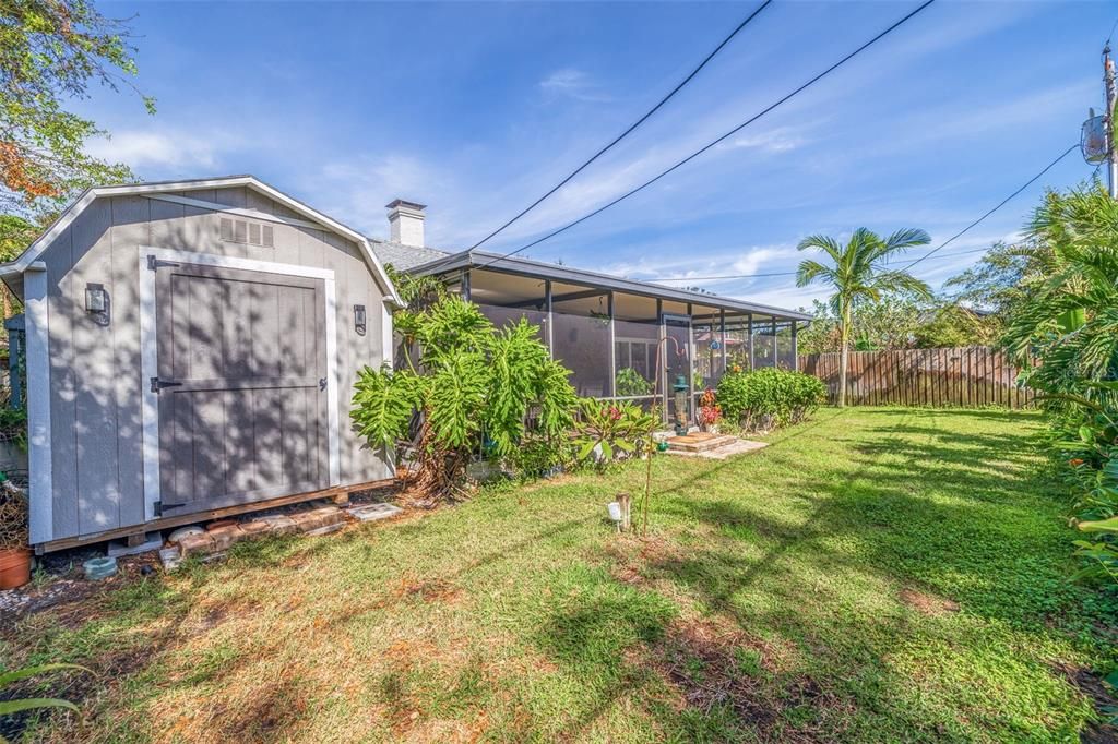 For Sale: $985,000 (3 beds, 3 baths, 2403 Square Feet)