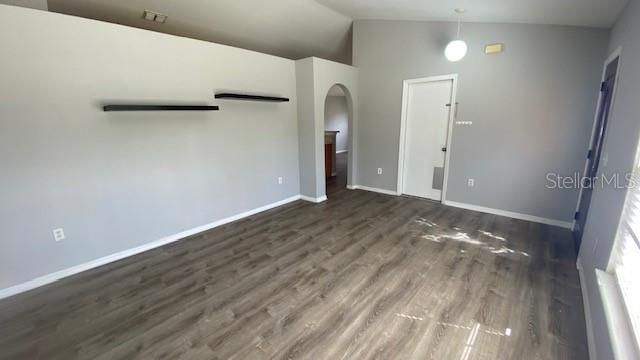 For Sale: $305,000 (3 beds, 2 baths, 1505 Square Feet)