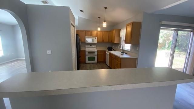 For Sale: $305,000 (3 beds, 2 baths, 1505 Square Feet)