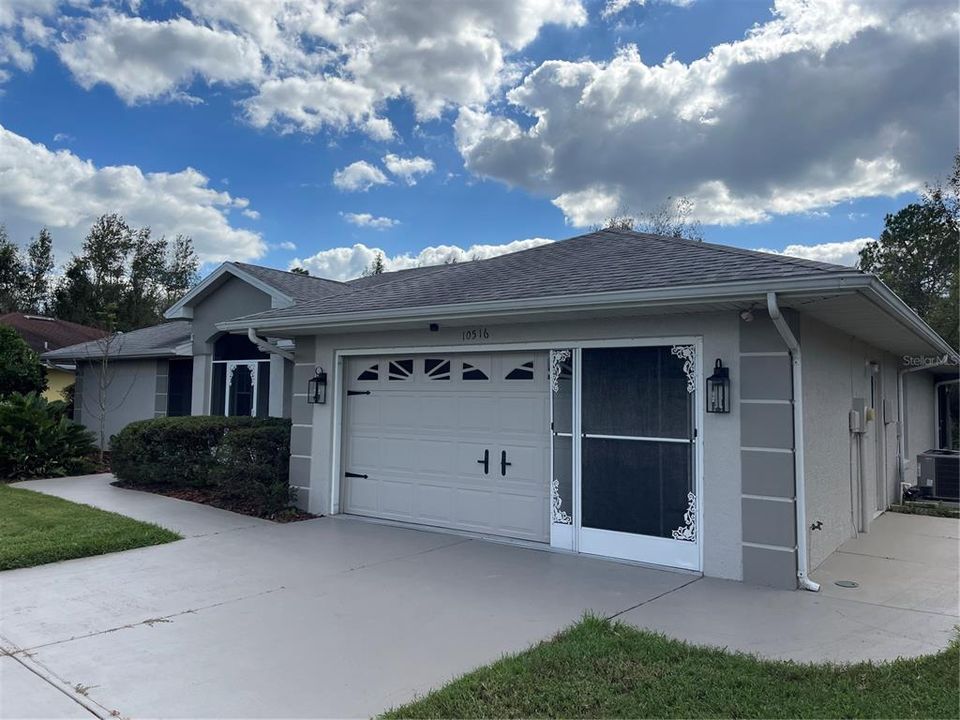 For Sale: $405,000 (3 beds, 2 baths, 1922 Square Feet)