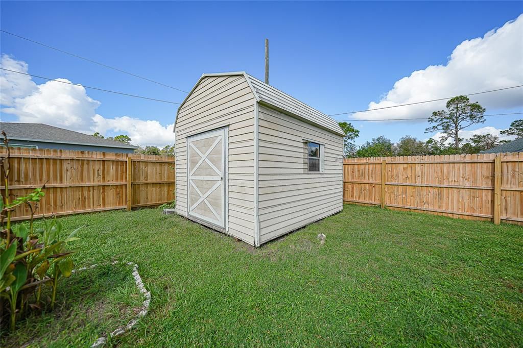 For Sale: $279,000 (3 beds, 2 baths, 1012 Square Feet)