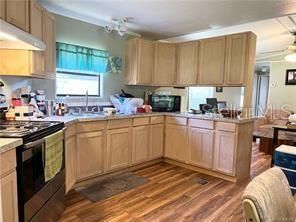 For Sale: $120,000 (2 beds, 2 baths, 840 Square Feet)