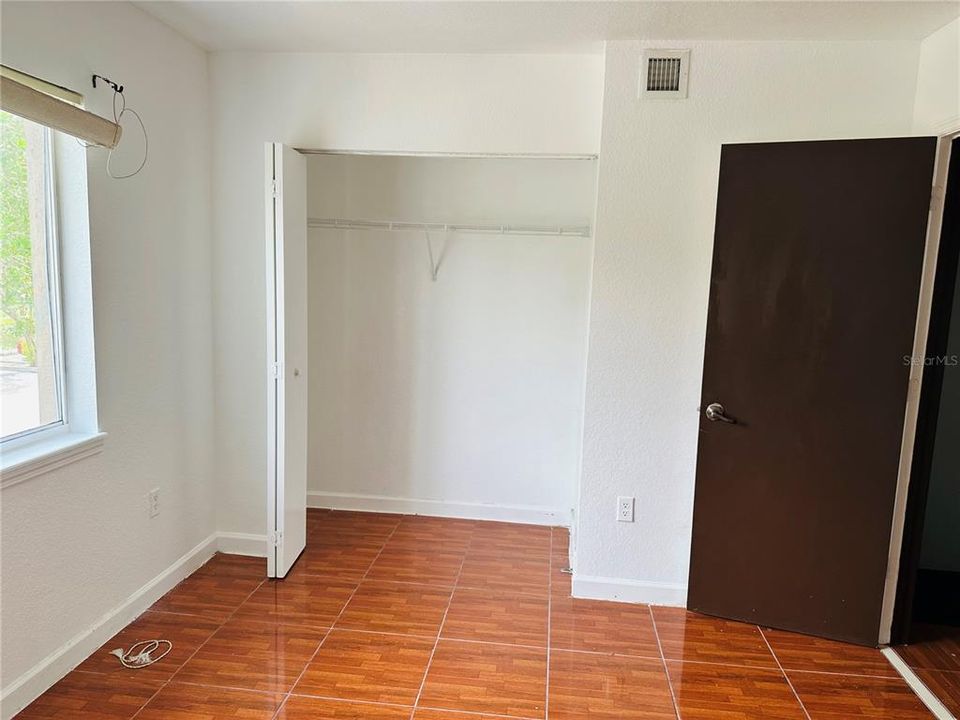 For Rent: $2,200 (2 beds, 2 baths, 1032 Square Feet)