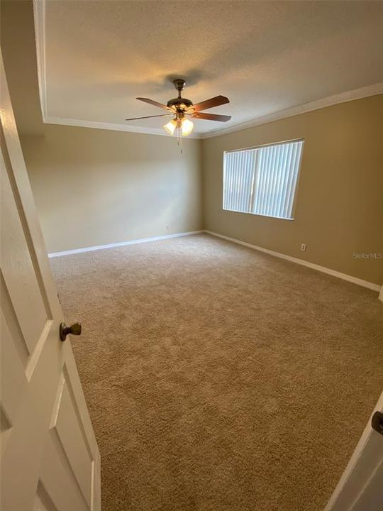 For Rent: $1,299 (1 beds, 1 baths, 796 Square Feet)