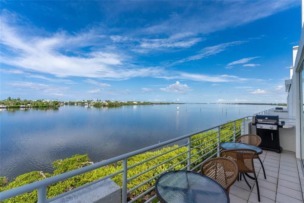 3rd Floor Balcony with BBQ Grill