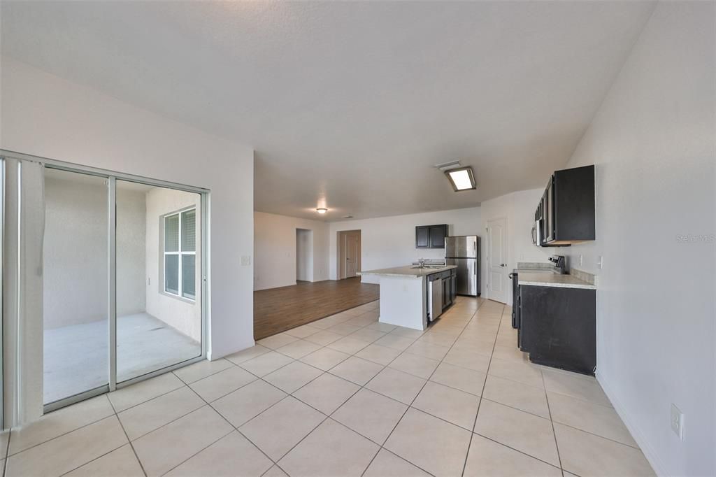 For Sale: $340,000 (4 beds, 2 baths, 1881 Square Feet)