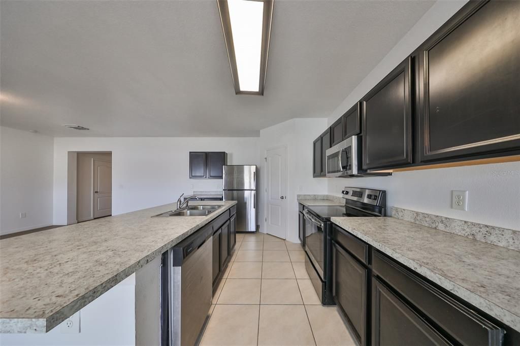 For Sale: $340,000 (4 beds, 2 baths, 1881 Square Feet)