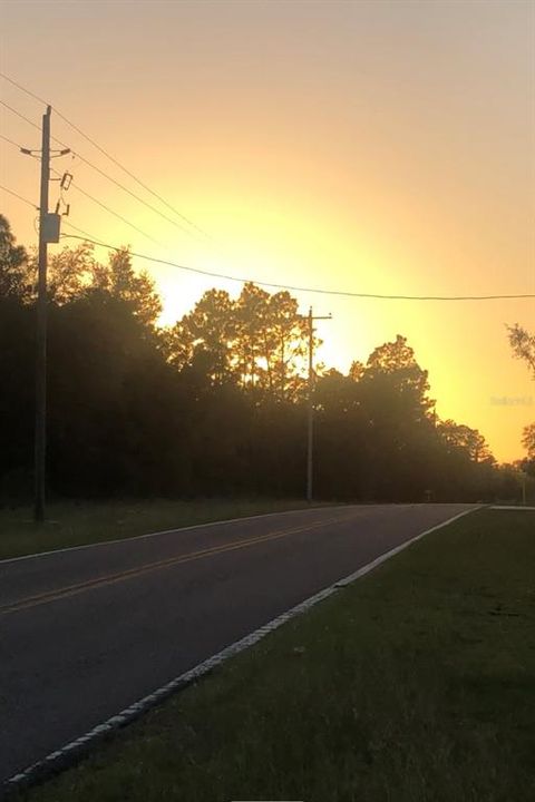 Main Road heading West