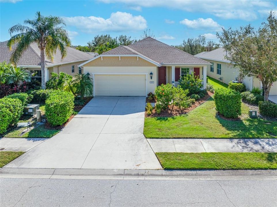 For Sale: $629,900 (4 beds, 2 baths, 2022 Square Feet)