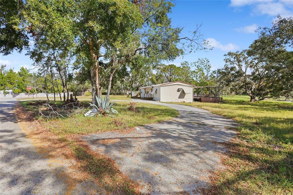 For Sale: $230,000 (3 beds, 2 baths, 1440 Square Feet)