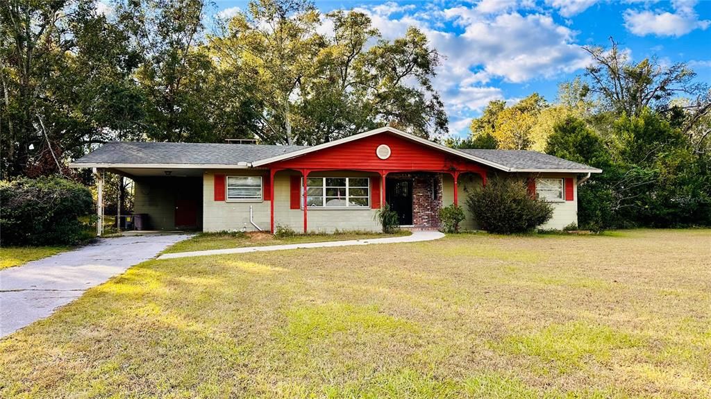 For Sale: $258,000 (3 beds, 2 baths, 1424 Square Feet)