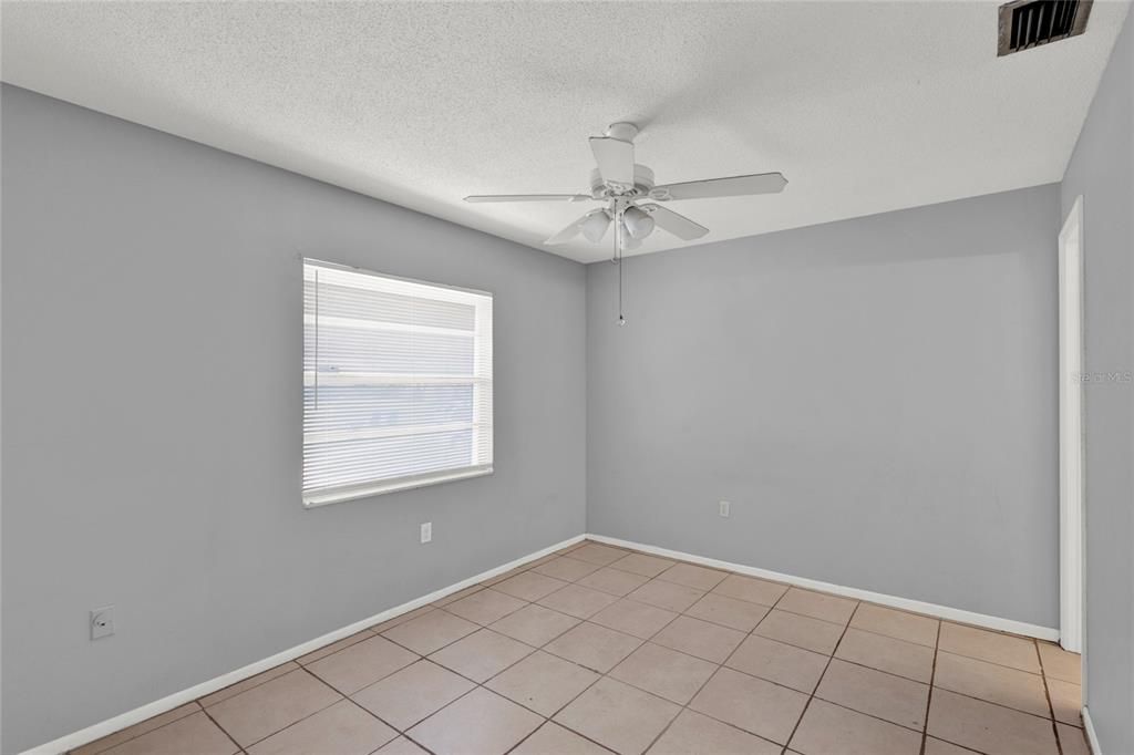 For Rent: $1,749 (3 beds, 2 baths, 1260 Square Feet)