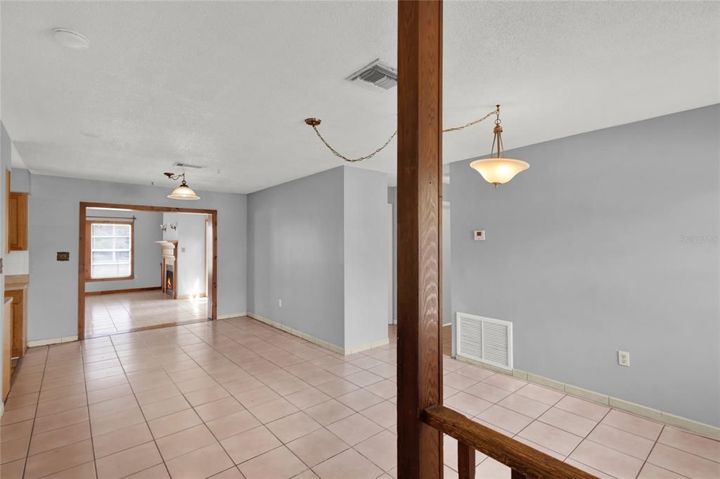 For Rent: $1,749 (3 beds, 2 baths, 1260 Square Feet)