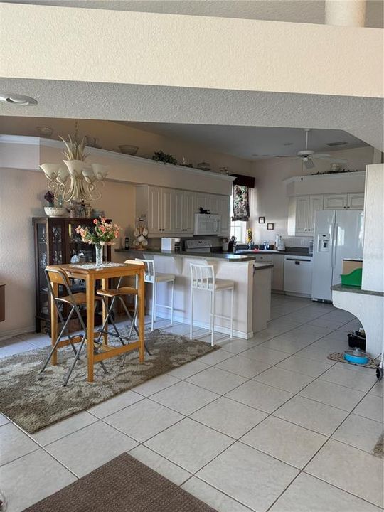 dinette or breakfast nook looking toward kitchen