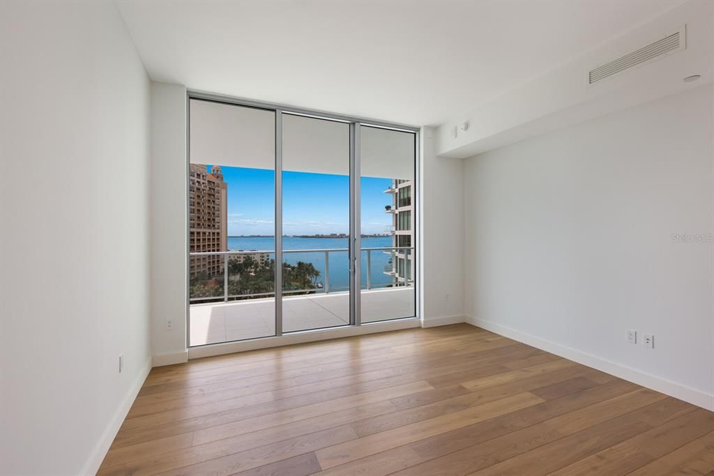 Active With Contract: $2,250,000 (2 beds, 3 baths, 2079 Square Feet)