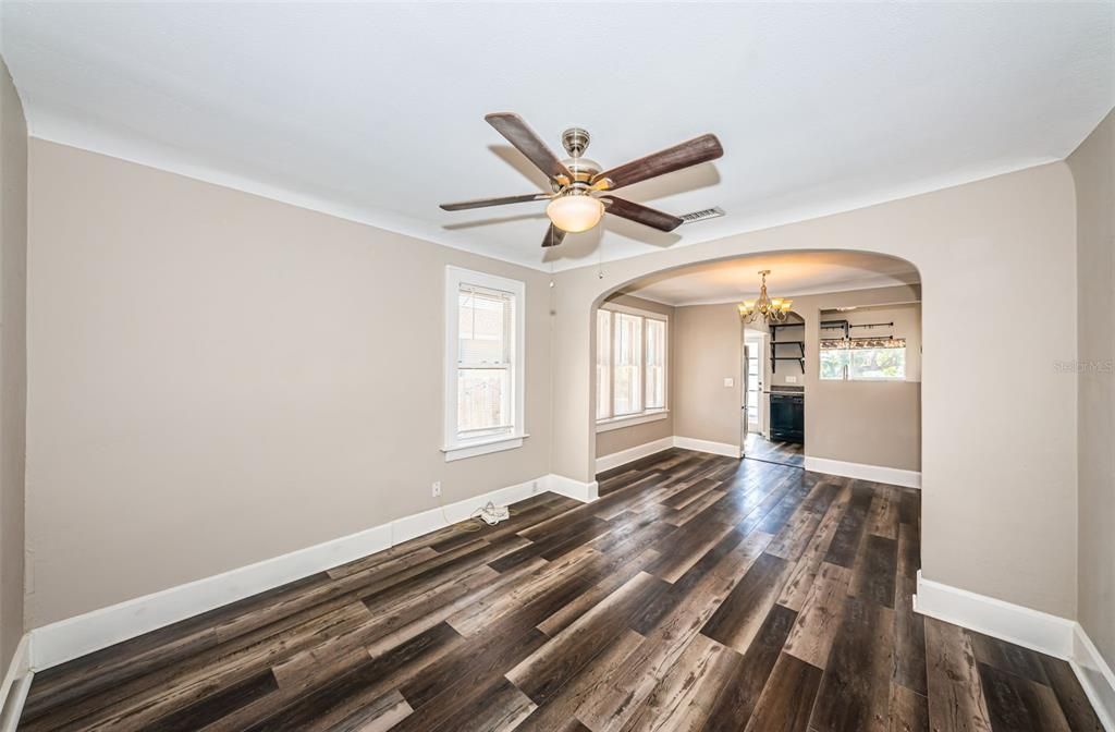 LIVING ROOM/ KITCHEN ENTRY