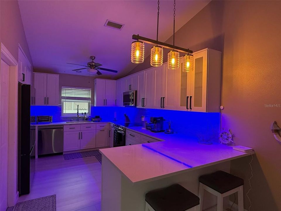 Under-cabinet lighting