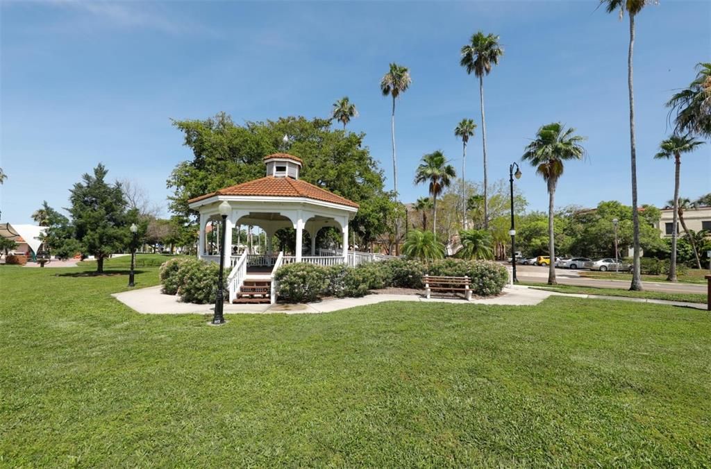 Venice Gazebo