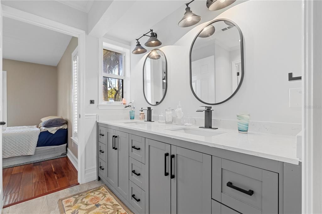 Guest Ensuite Bathroom with dual vanity