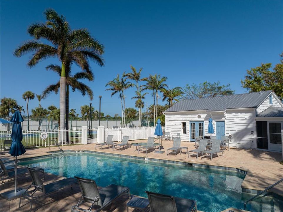 Community Pool and Hot Tub