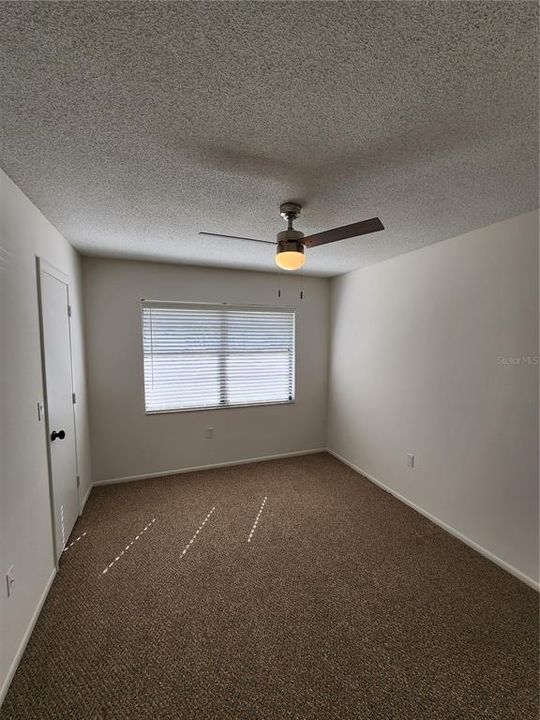 For Sale: $339,000 (2 beds, 1 baths, 920 Square Feet)