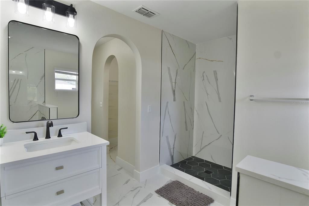 For Sale: $379,000 (4 beds, 2 baths, 2108 Square Feet)