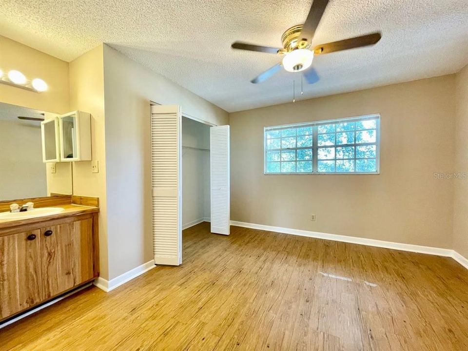 For Rent: $1,550 (2 beds, 2 baths, 1032 Square Feet)