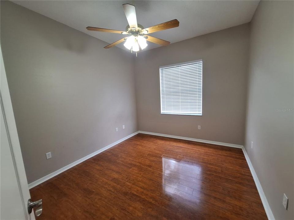 Bedroom 3 has 10ft ceiling