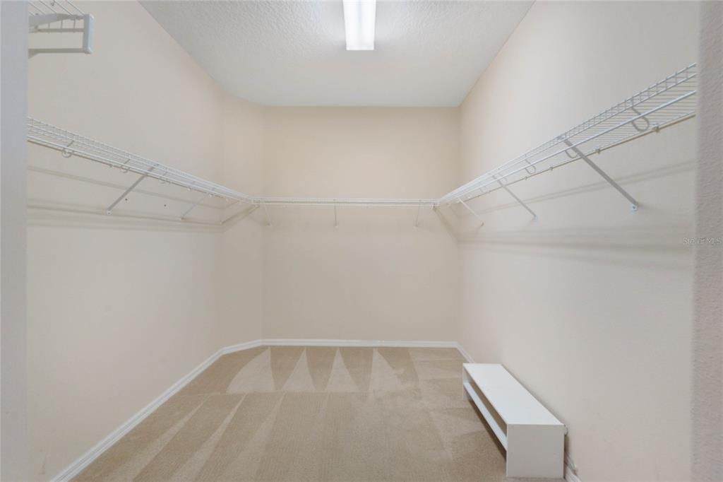 HUGE 9ftx13.5ft walk in primary closet!!!