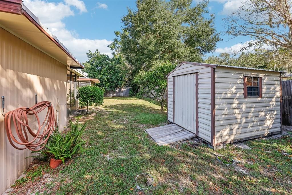 For Sale: $342,500 (3 beds, 2 baths, 1774 Square Feet)