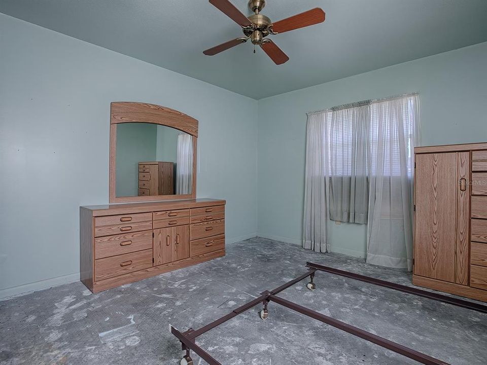 For Sale: $314,900 (3 beds, 2 baths, 1442 Square Feet)