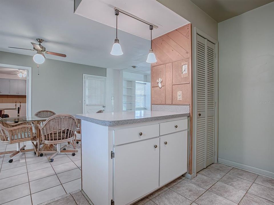 For Sale: $314,900 (3 beds, 2 baths, 1442 Square Feet)