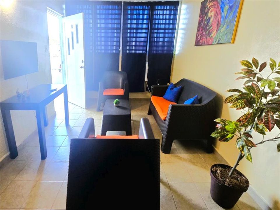 En Venta: $250,000 (0 camas, 0 baños, 1345 Pies cuadrados)