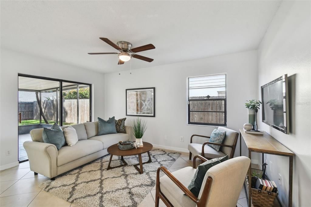 For Sale: $495,000 (4 beds, 2 baths, 1736 Square Feet)