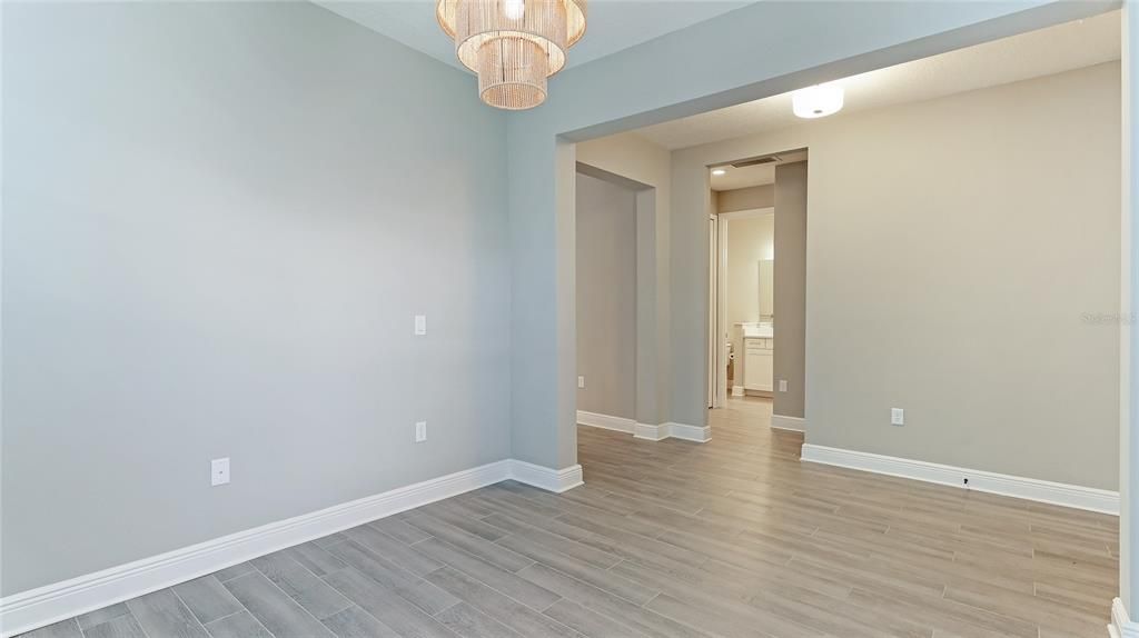 For Sale: $374,500 (2 beds, 2 baths, 1439 Square Feet)