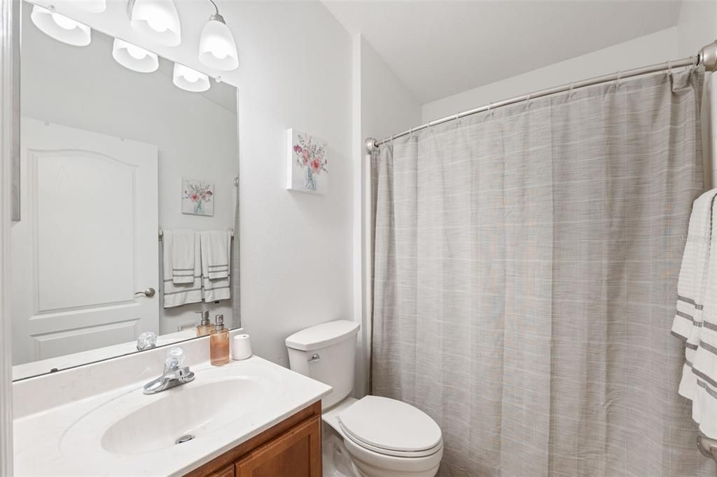 Active With Contract: $319,000 (4 beds, 2 baths, 1484 Square Feet)